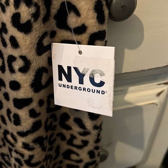 NWT NYC Underground Leopard Print Lounge Pants - Picture 3 of 5